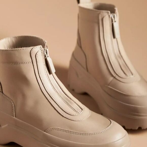 Hunter Explorer Ankle Zip Flatform Boot- Alloy - Picture 1 of 13